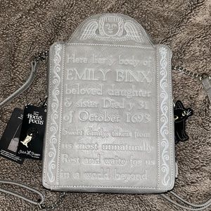 Stitch Shoppe by Loungefly Disney Hocus Pocus Here Lies Emily Binx